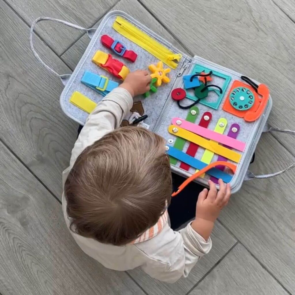 Beschäftigung für Baby im Flugzeug 6-12 Monate